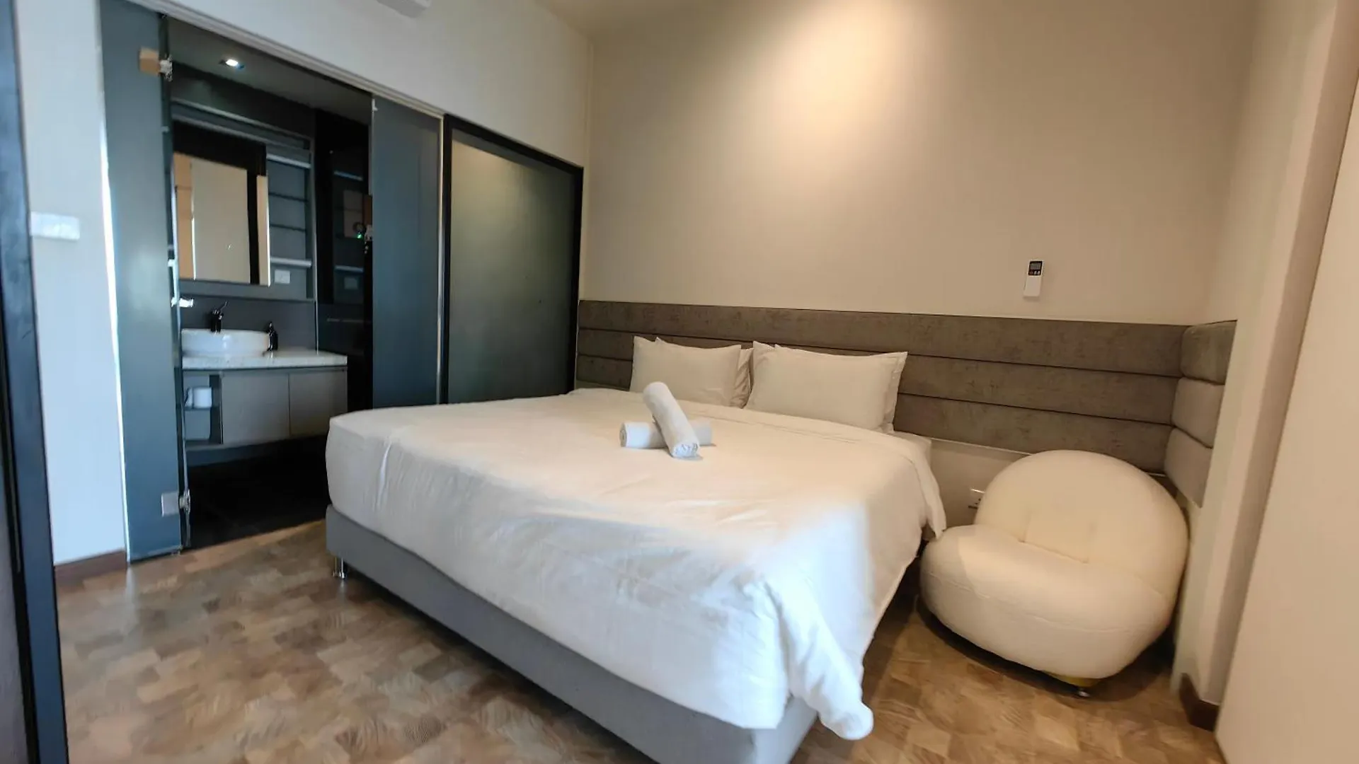 Expressionz Designer Suites Host By Aurora Premium Stay Kuala Lumpur 0*,