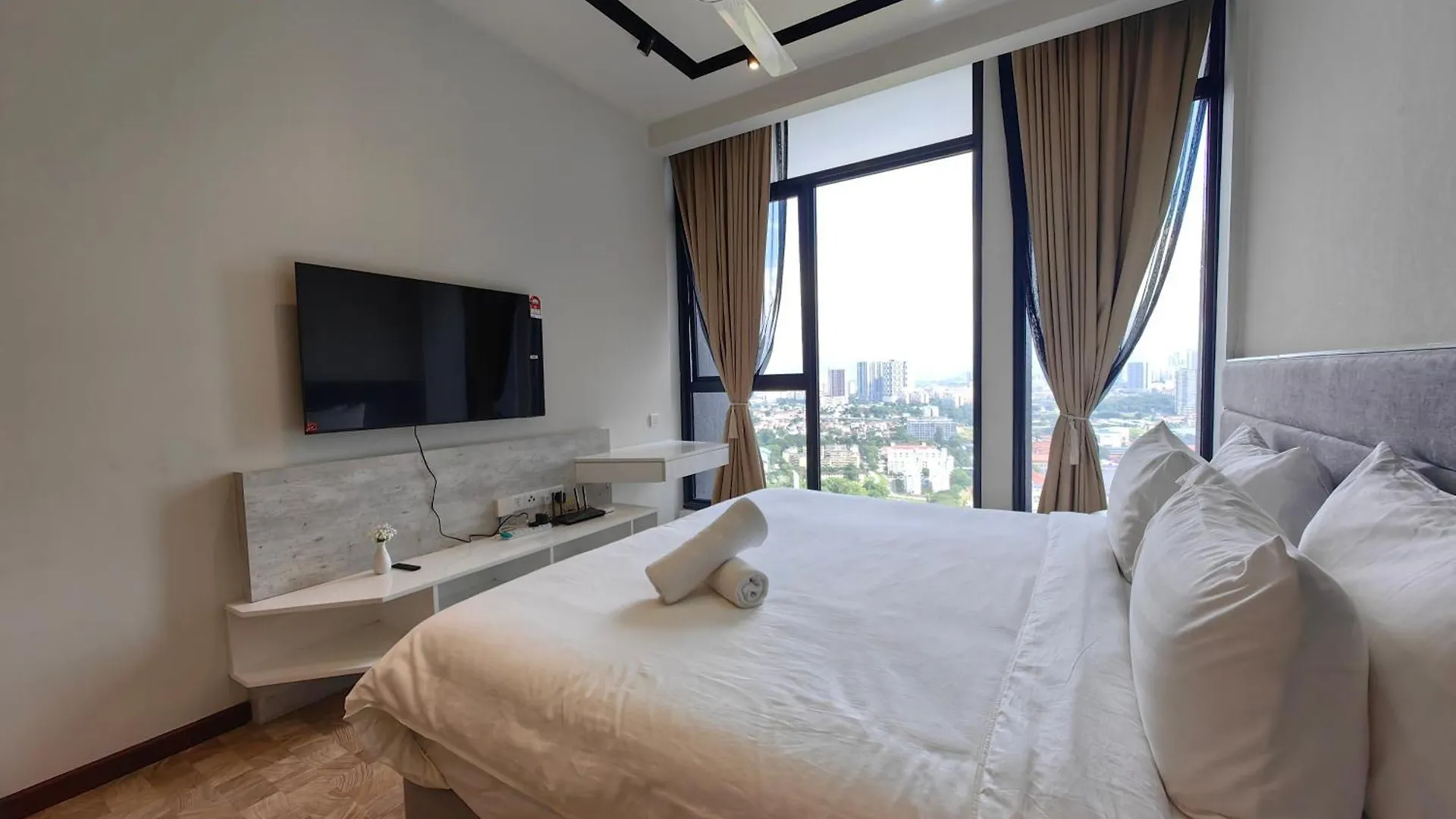 Expressionz Designer Suites Host By Aurora Premium Stay Kuala Lumpur Aparthotel