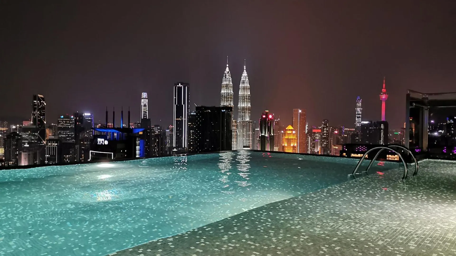 Aparthotel Expressionz Designer Suites Host By Aurora Premium Stay Kuala Lumpur