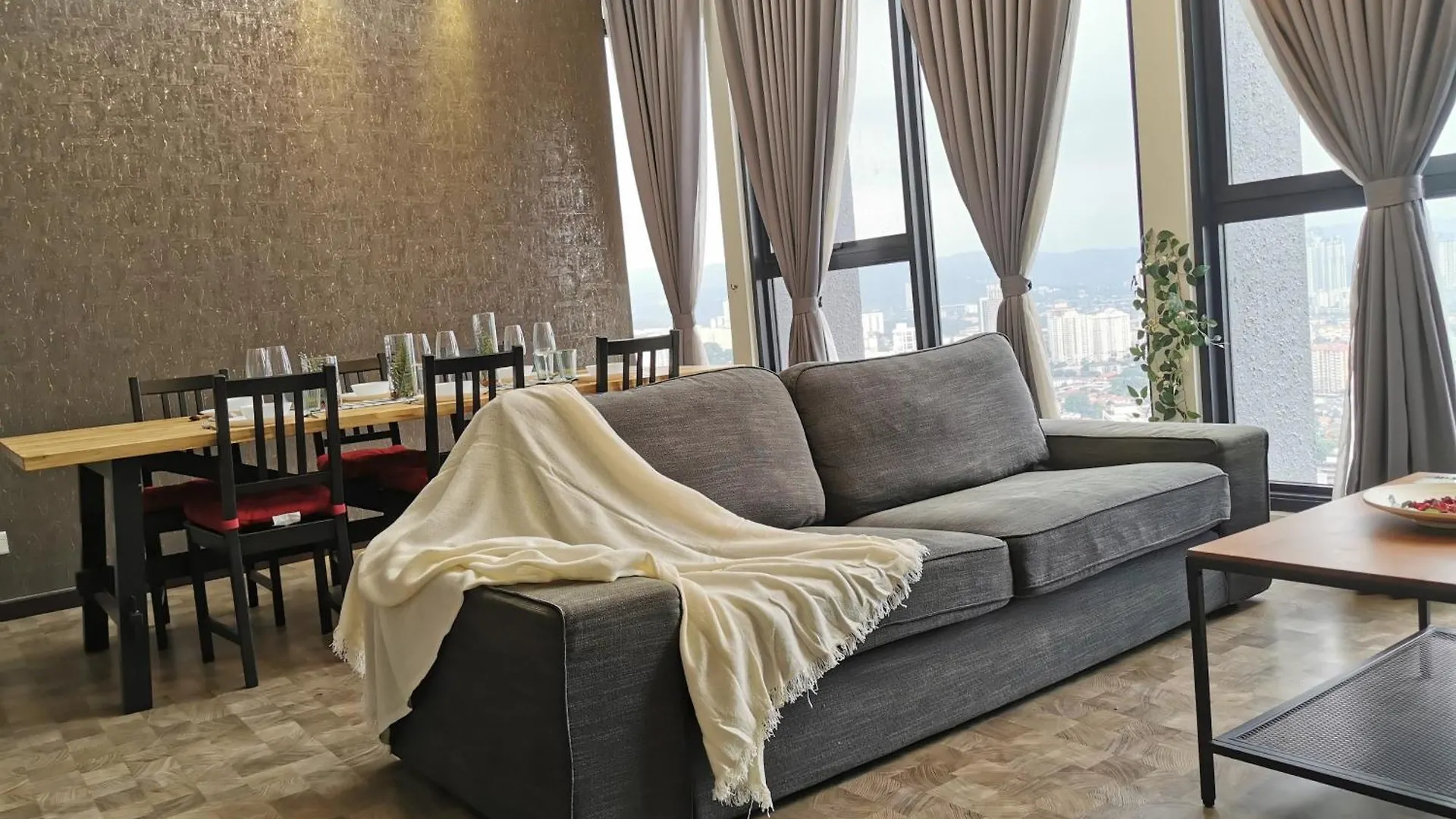 Expressionz Designer Suites Host By Aurora Premium Stay Kuala Lumpur